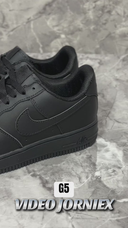 Nike Air Force 1 "Triple Black"