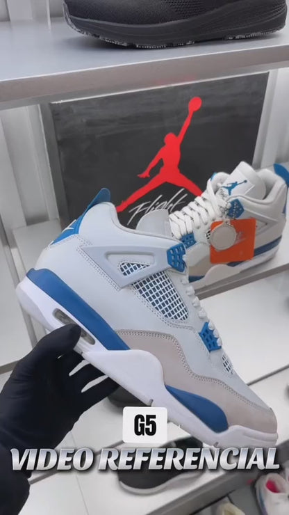 Air Jordan 4 Retro "Military Blue"