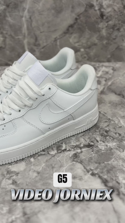 Nike Air Force 1 "Triple White"