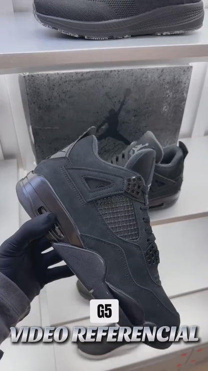 Air Jordan 4 Retro "Black Cat"