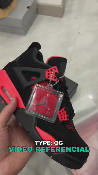 Air Jordan 4 Retro "Red Thunder"